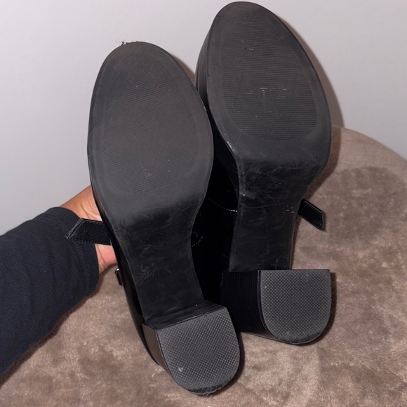 Black Platform Mary Jane Shoes - Picture 4 of 6